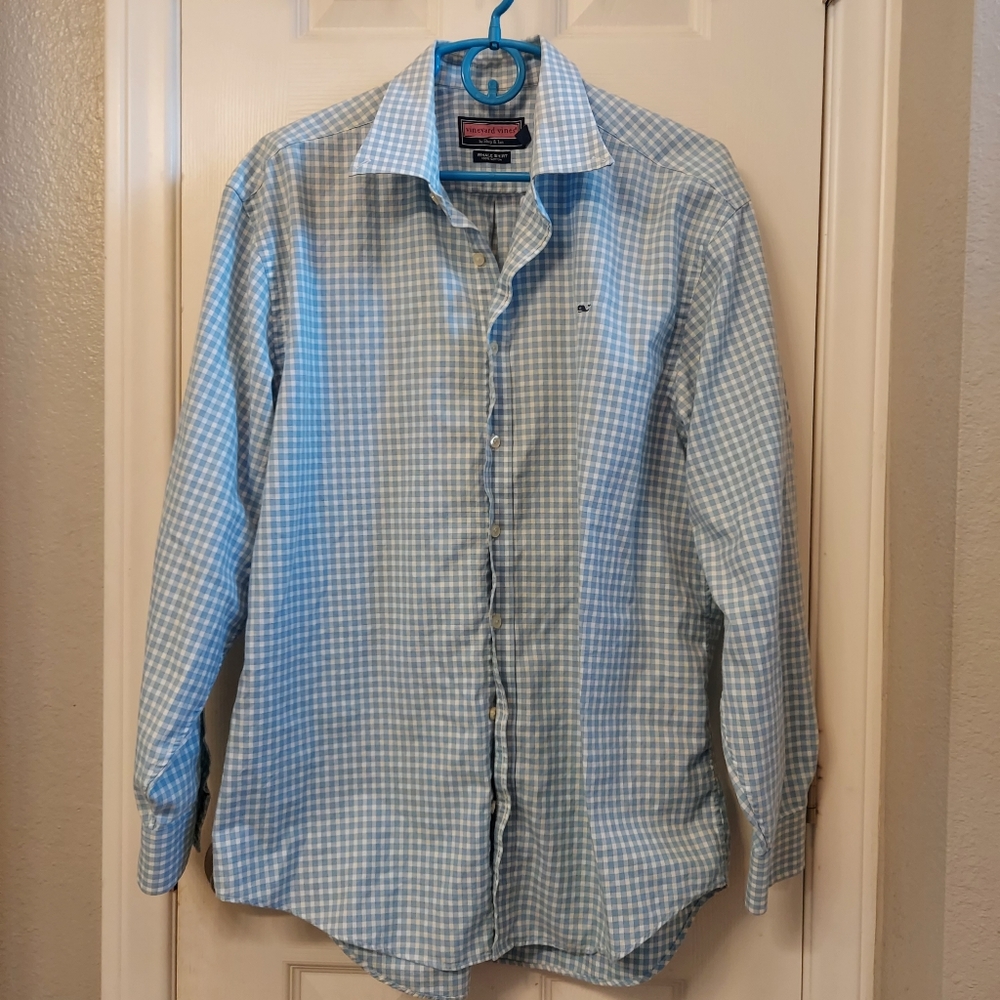 Vineyard vines the whale shirt